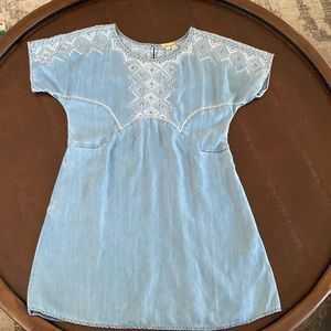 Holding Horses (Anthropology) Chambray Embroidered Dreas